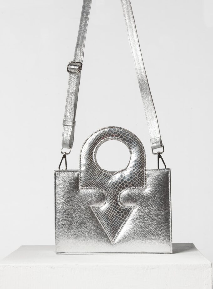 Spear Tote